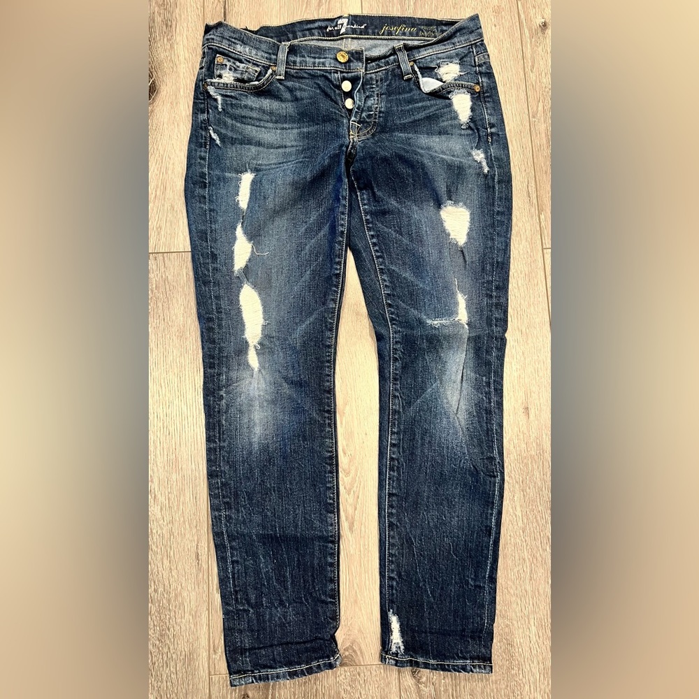 7 For All Mankind- Boyfriend cut